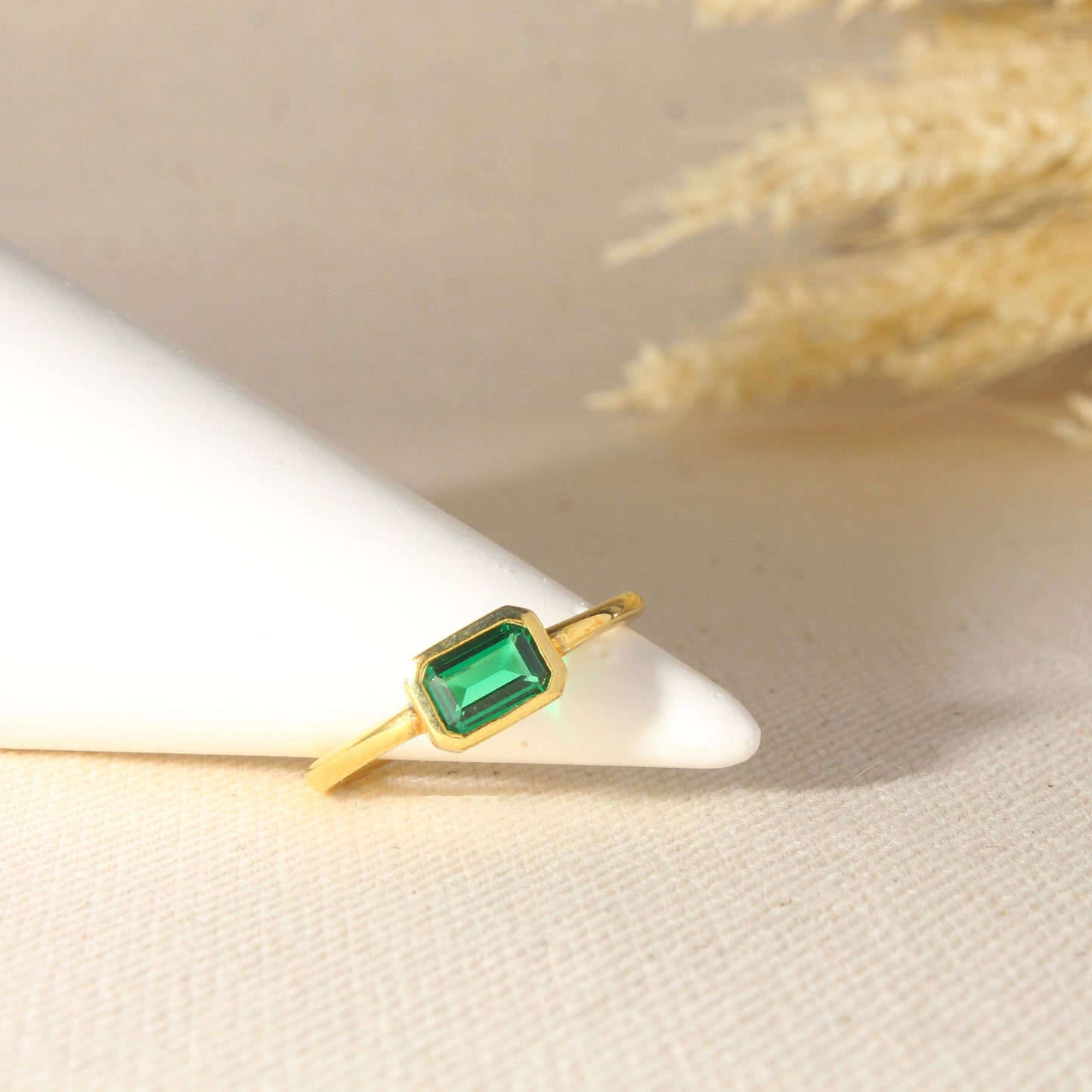 Dainty Emerald Baguette Stackable Ring – 14K Solid Gold