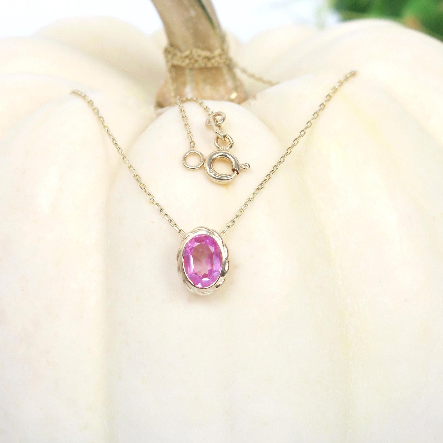 Pink Sapphire Pendant Necklace – 14K Solid Gold