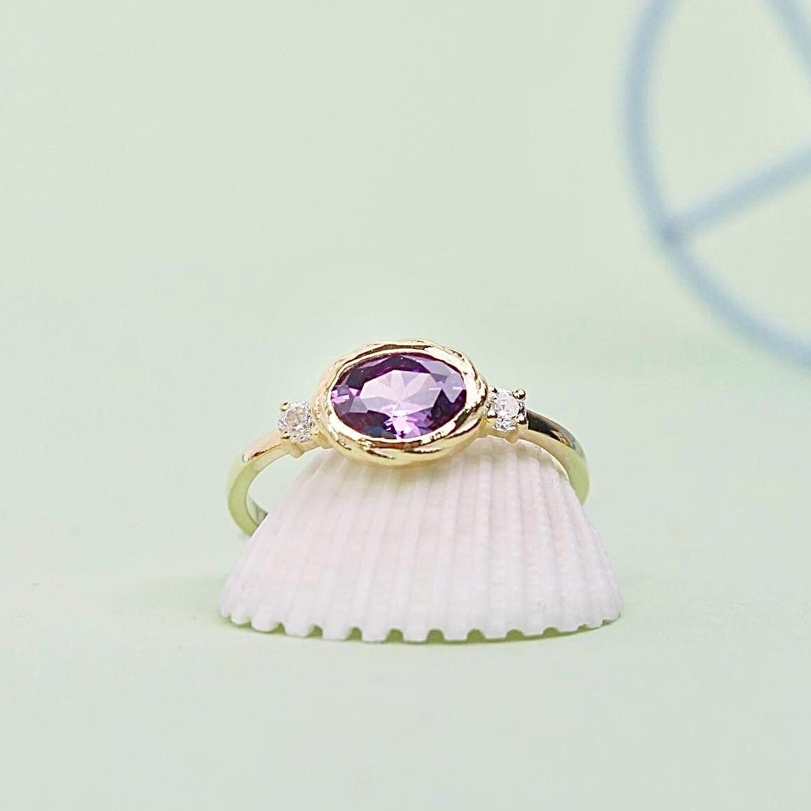 Natural Amethyst Ring – 14K Solid Gold Purple Gemstone Jewelry
